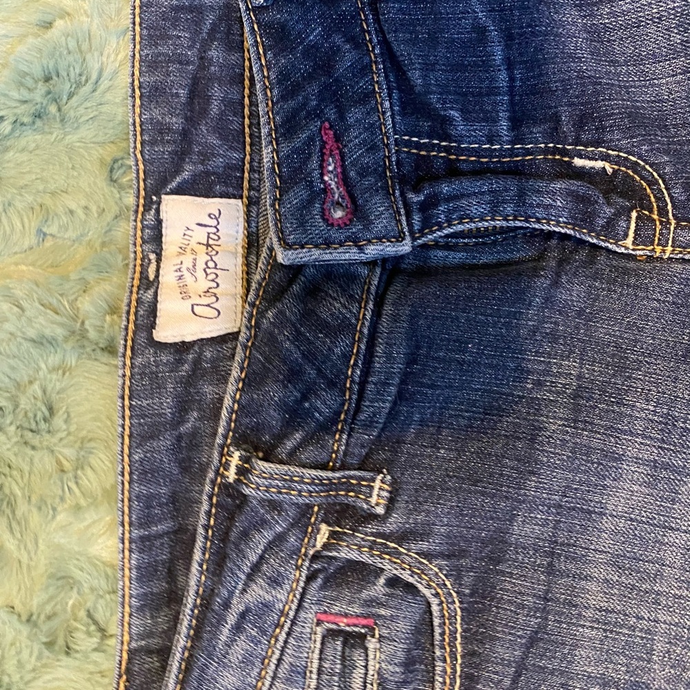 Shorts - Picture 2 of 4